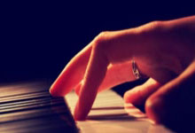 高可靠叉車電池：提高工業(yè)效率的關鍵選擇